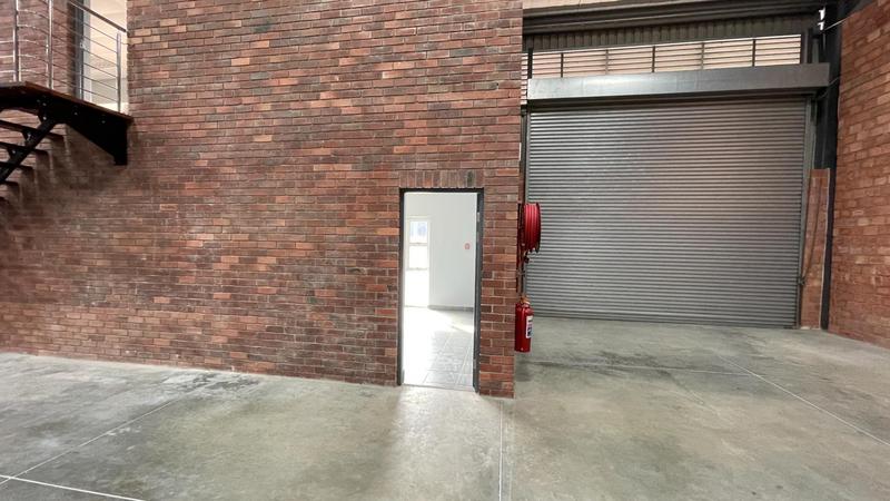 To Let commercial Property for Rent in Greenbushes Eastern Cape